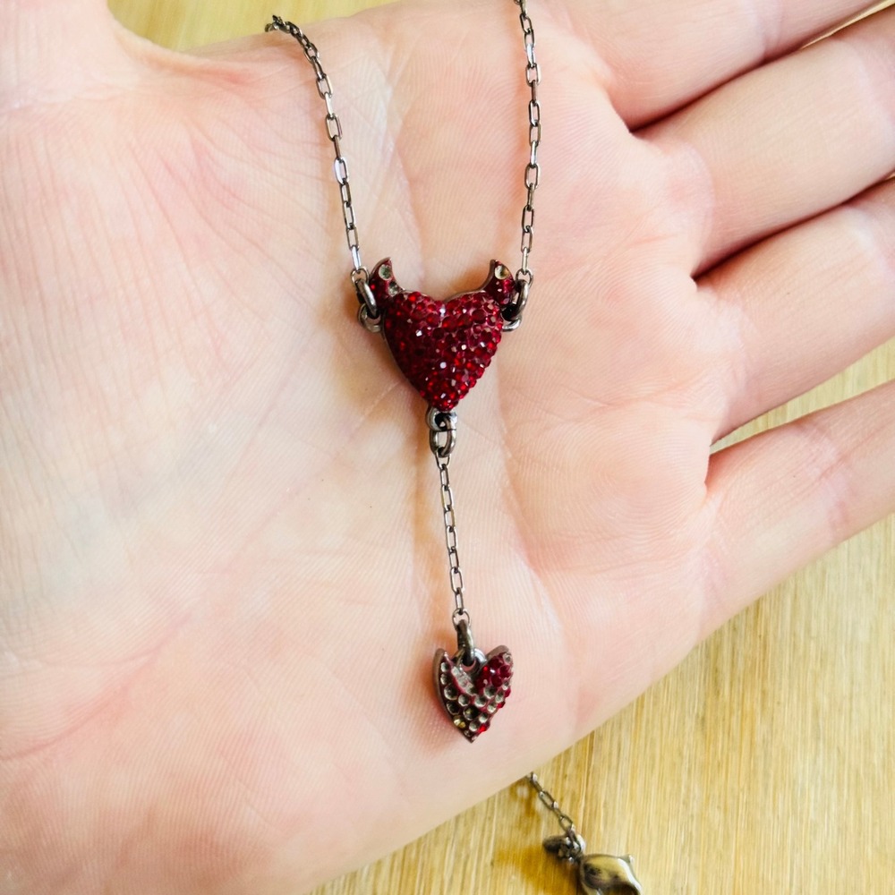 Swarovski Retired Crystal Siam Devil Heart Necklace As Is Missing Stones #973523